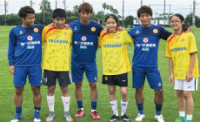 ギラヴァンツ北九州の選手によるサッカー教室写真