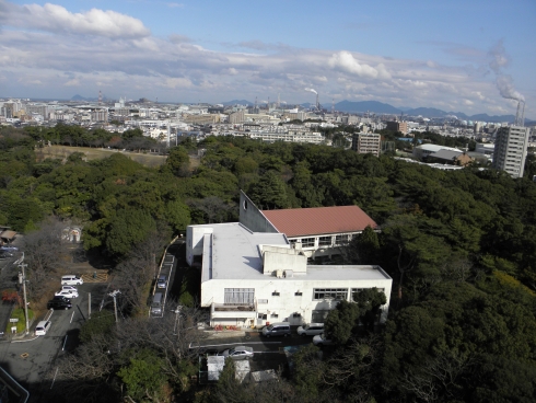 建物全景の画像