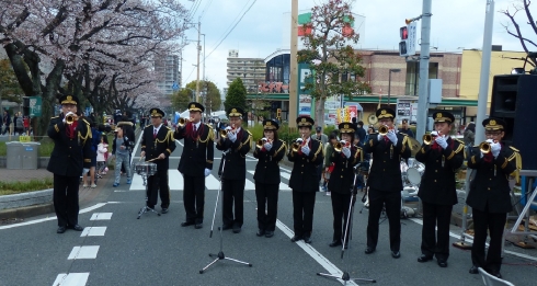 ラッパ隊の活動の写真