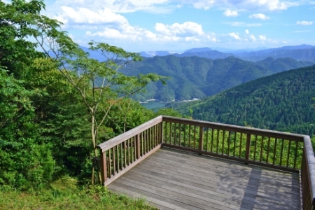 皿倉八景「ネムの木の展望台」の写真