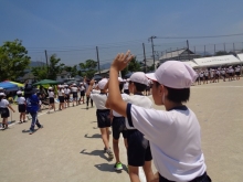  運動会での「宿場おどり」の様子