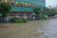 紫川（洪水時）の写真