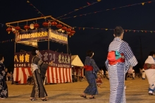 八幡南お盆まつりと花火大会の写真3