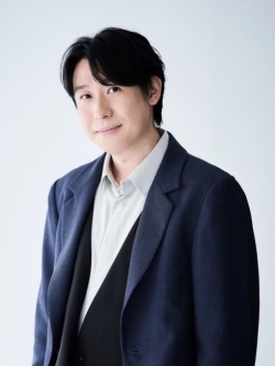 【写真】鈴村健一　さん
