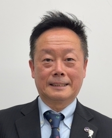 拝上　強氏