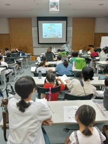 7月の講座の様子　タカミヤ環境ミュージアム