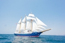 帆船「BLUE OCEAN みらいへ」の写真