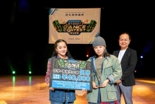 中学・高校生の部優勝 RAVALaViDAの写真