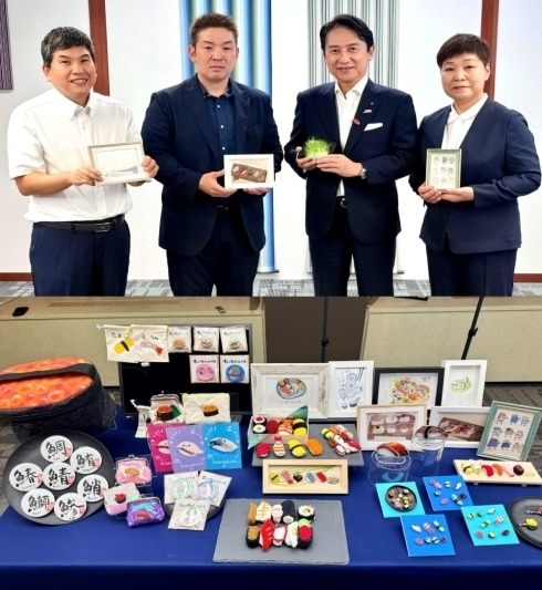 NUKUMORI PLUS プロジェクト「(福)高須会こもれび学園による芽ネギ栽培」成功に係る市長表敬　の様子