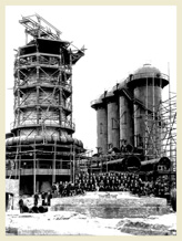 建設中の東田第一高炉写真