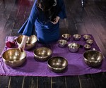 シンギングボウルを使った音響セラピー写真