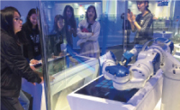 「安川電機 ロボット村」を見学写真