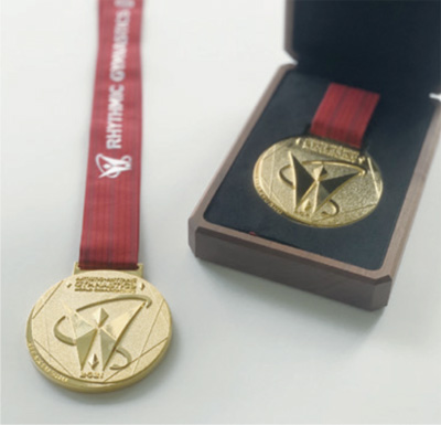 大会メダル写真