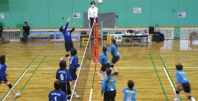 夜宮杯ママさんバレーボール大会写真