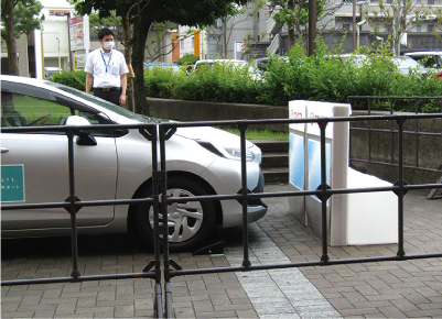 踏み間違い時サポートブレーキ搭載車の体験会の写真