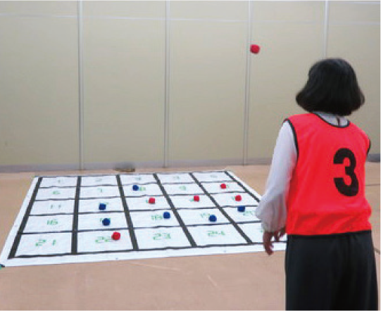 五目お手玉体験教室の写真