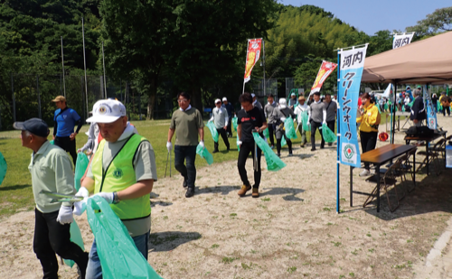 河内クリーンウオークの様子