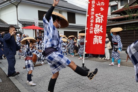 宿場踊りの様子