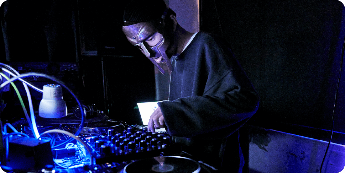 ビートメイカー / アーティスト lee（asano+ryuhei） さん