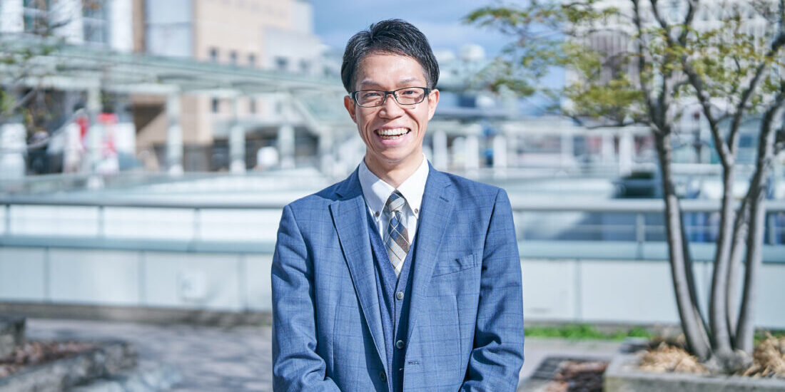 司法書士・行政書士　右田 和暉さん